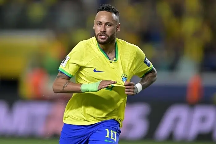 Maior artilheiro da Seleção, Neymar é convocado e vai para a quarta Copa