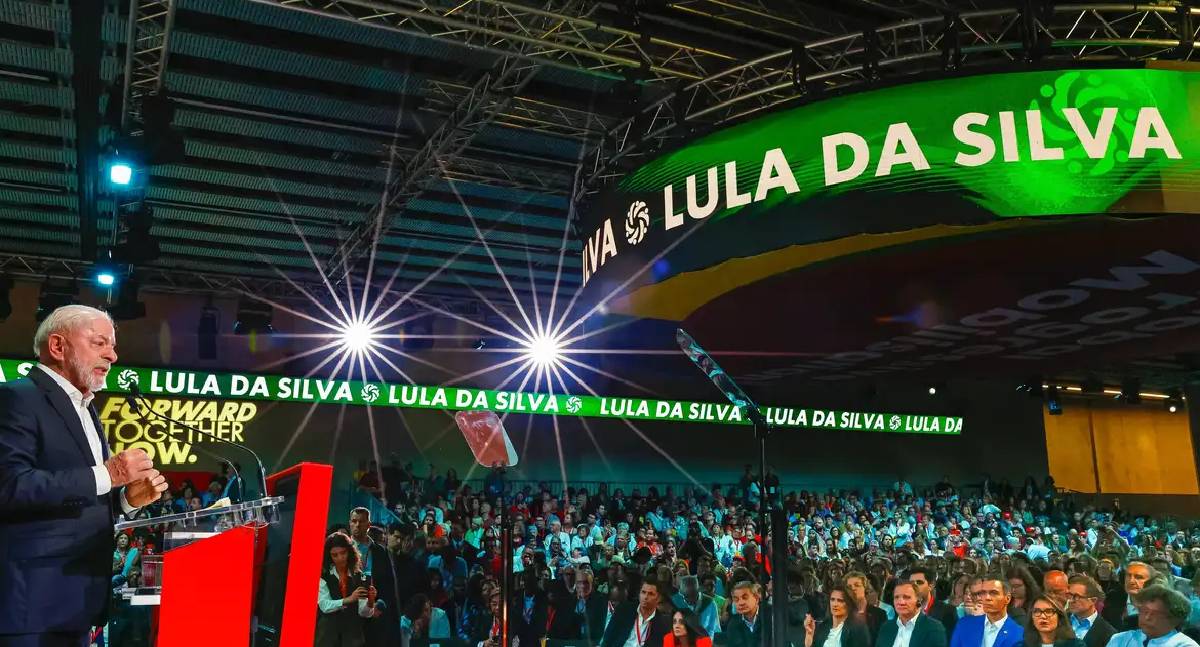 Lula pede coerência de progressistas em discurso na Espanha
