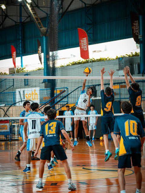 Dom Pedro e Dom Henrique Ruth representam o Acre no Brasileiro de Vôlei Escolar