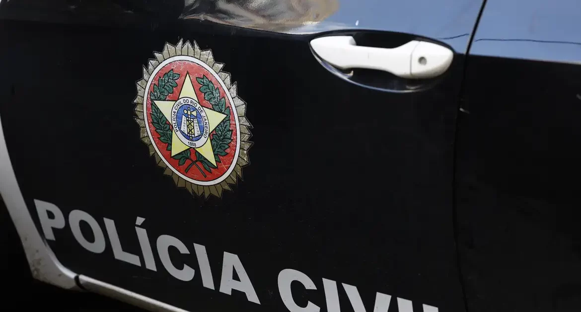 Polícia desarticula grupo que aplicava golpes em aposentados