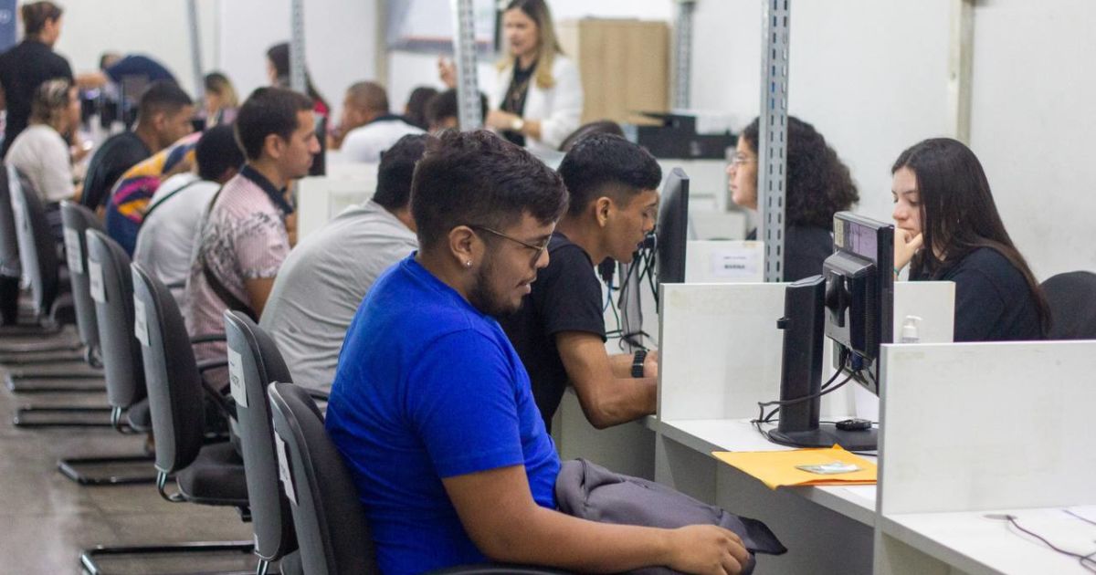Sine AM divulga 167 vagas de emprego para esta sexta-feira