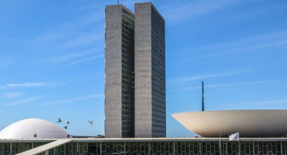 STF abre precedente ao investigar senador por voto em relatório de CPI