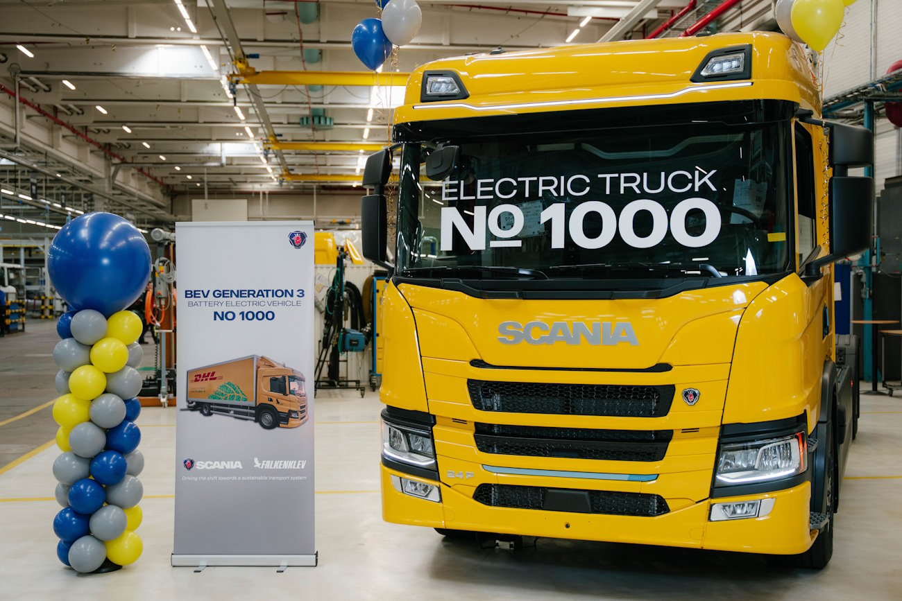 Scania produz seu milésimo veículo elétrico na Suécia