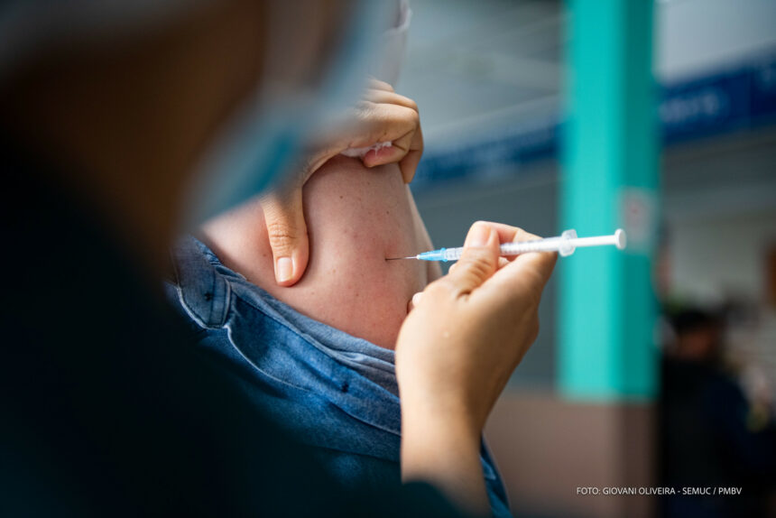 Alerta: vacina da gripe não aumenta riscos de contrair a doença