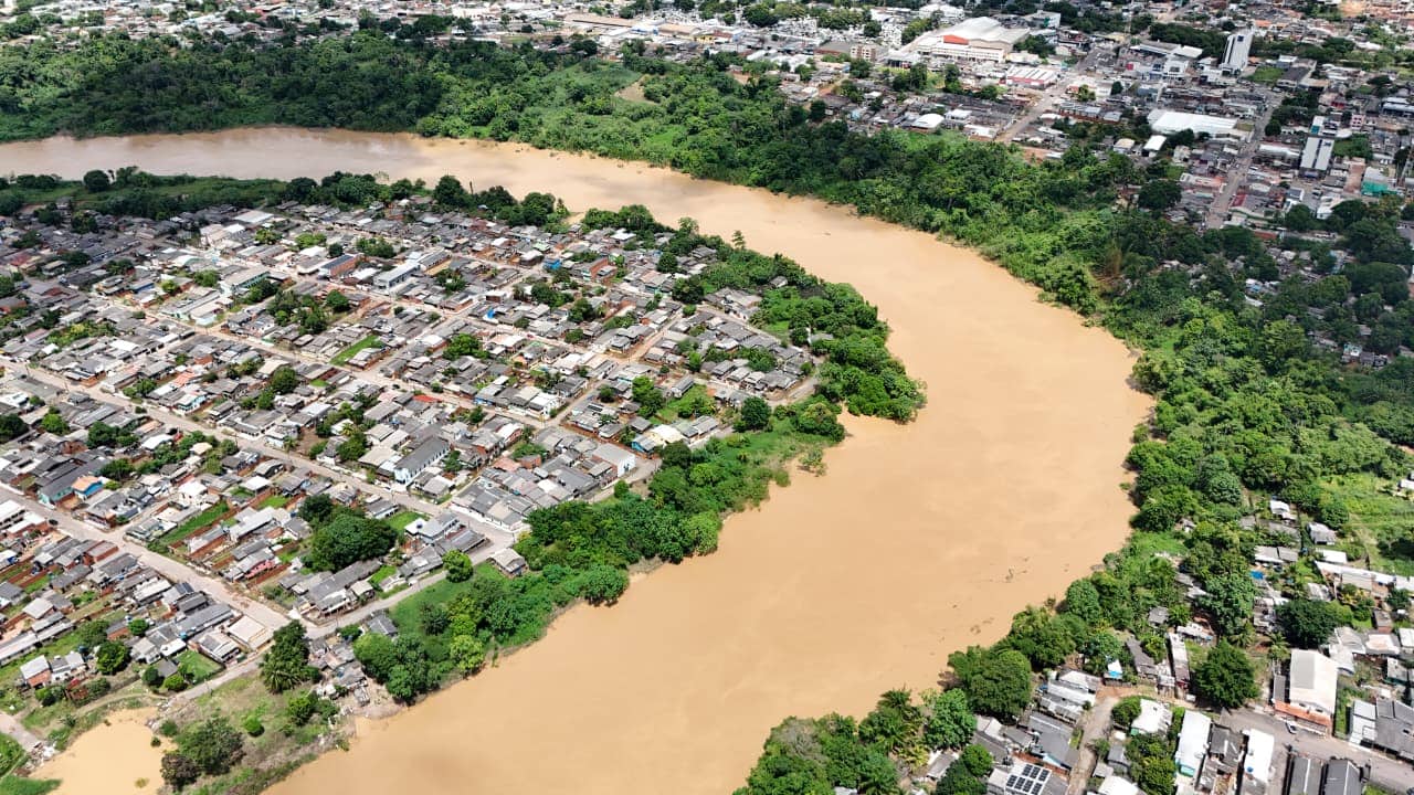 Rio Acre em alerta: degradação ambiental faz nível subir e cair mais rápido e ameaça abastecimento