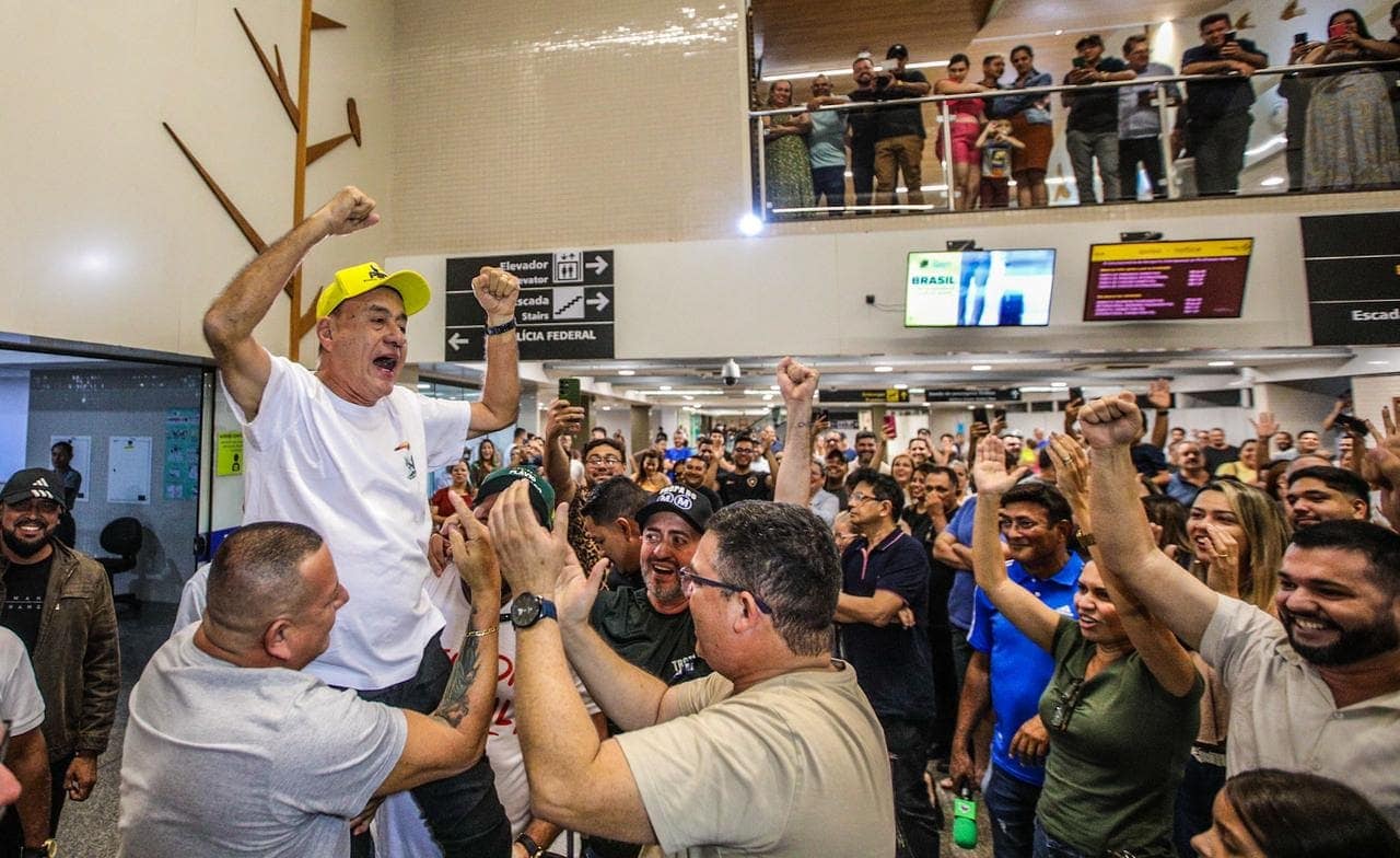 Erros do governo favorecem Bocalom!