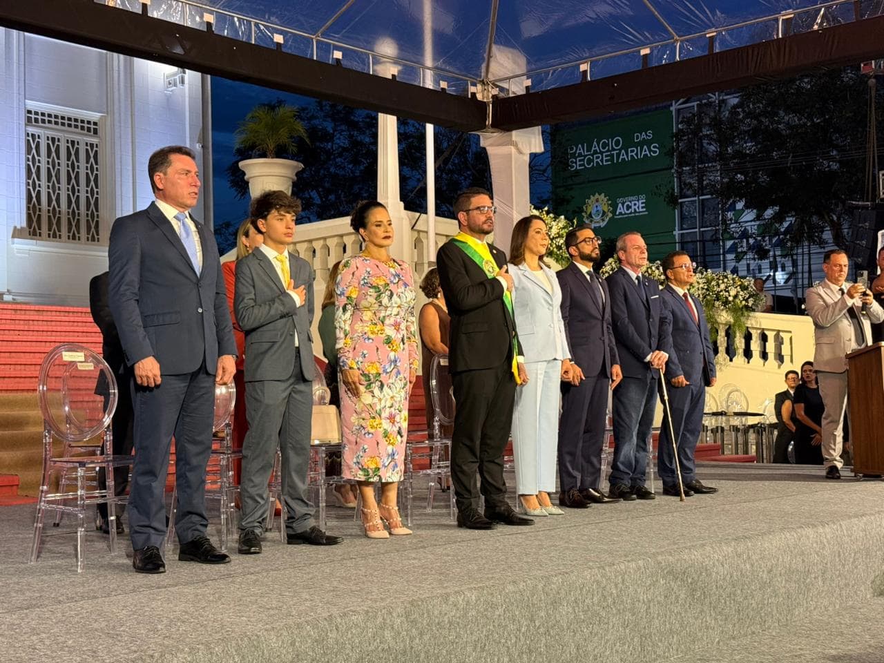 Cerimônia de transmissão de governo reúne autoridades e familiares no Palácio Rio Branco