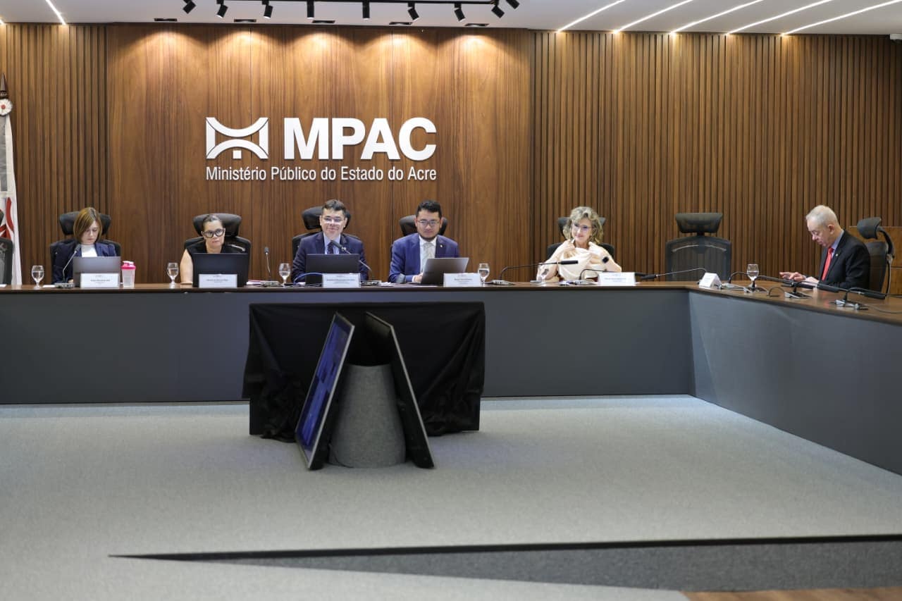 MP abre vaga de procurador após aposentadoria e autoriza novo edital no Acre