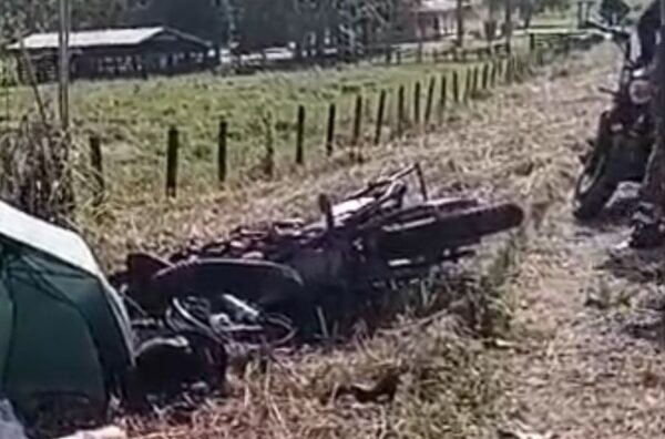 Colisão frontal entre motos deixa um morto na Vila Serra Grande 1