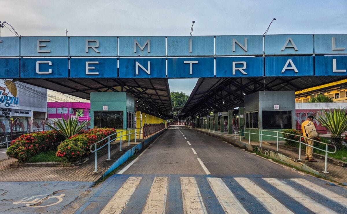 Empresa mineira com capital de R$ 10 mil propõe assumir transporte em Rio Branco