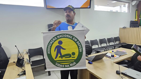 “Isso é uma vergonha”, ausência de parlamentares gera indignação em sessão na Câmara de Rio Branco