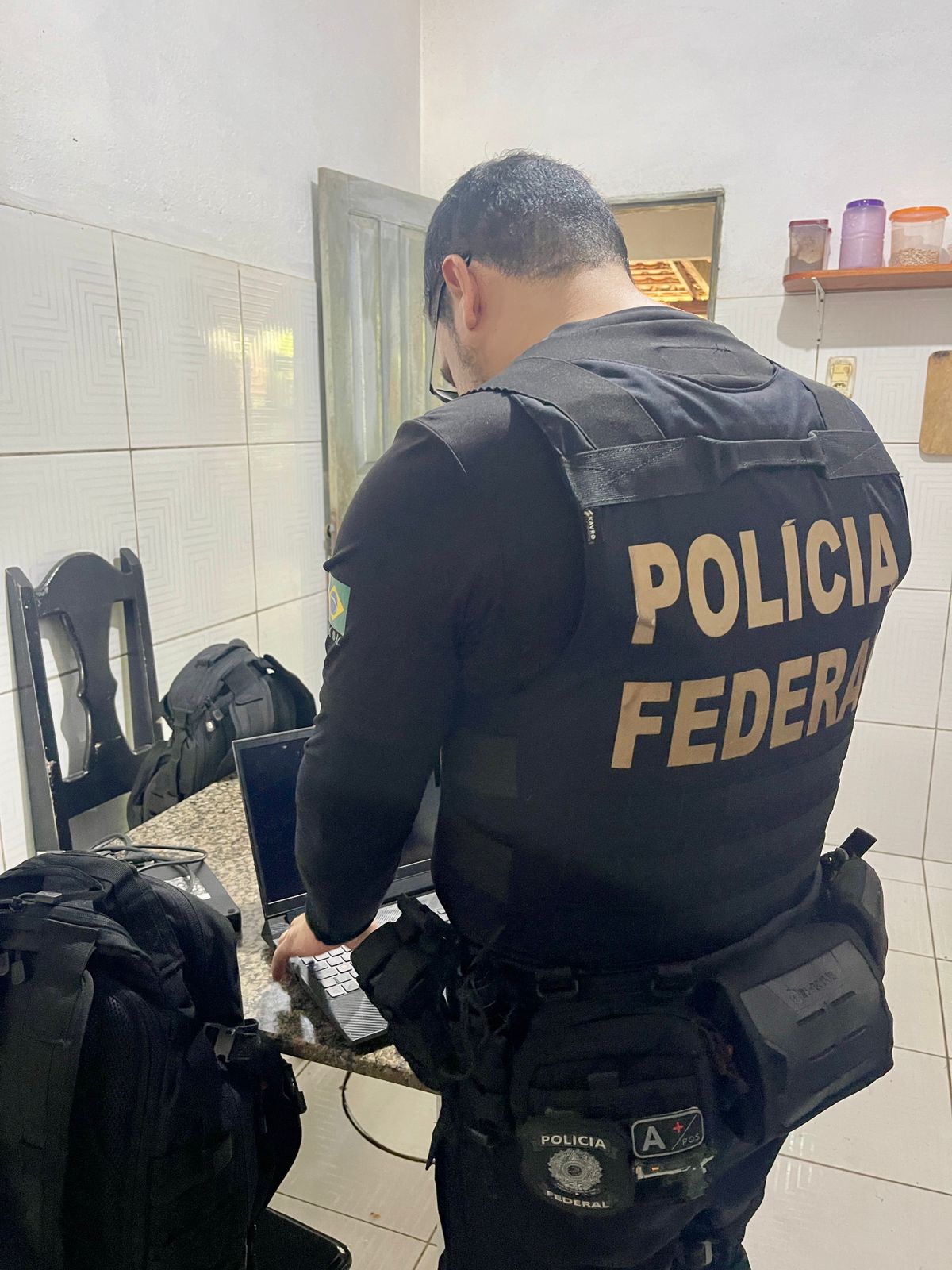Suspeito é preso por produção e armazenamento de material de abuso sexual infantil no Maranhão