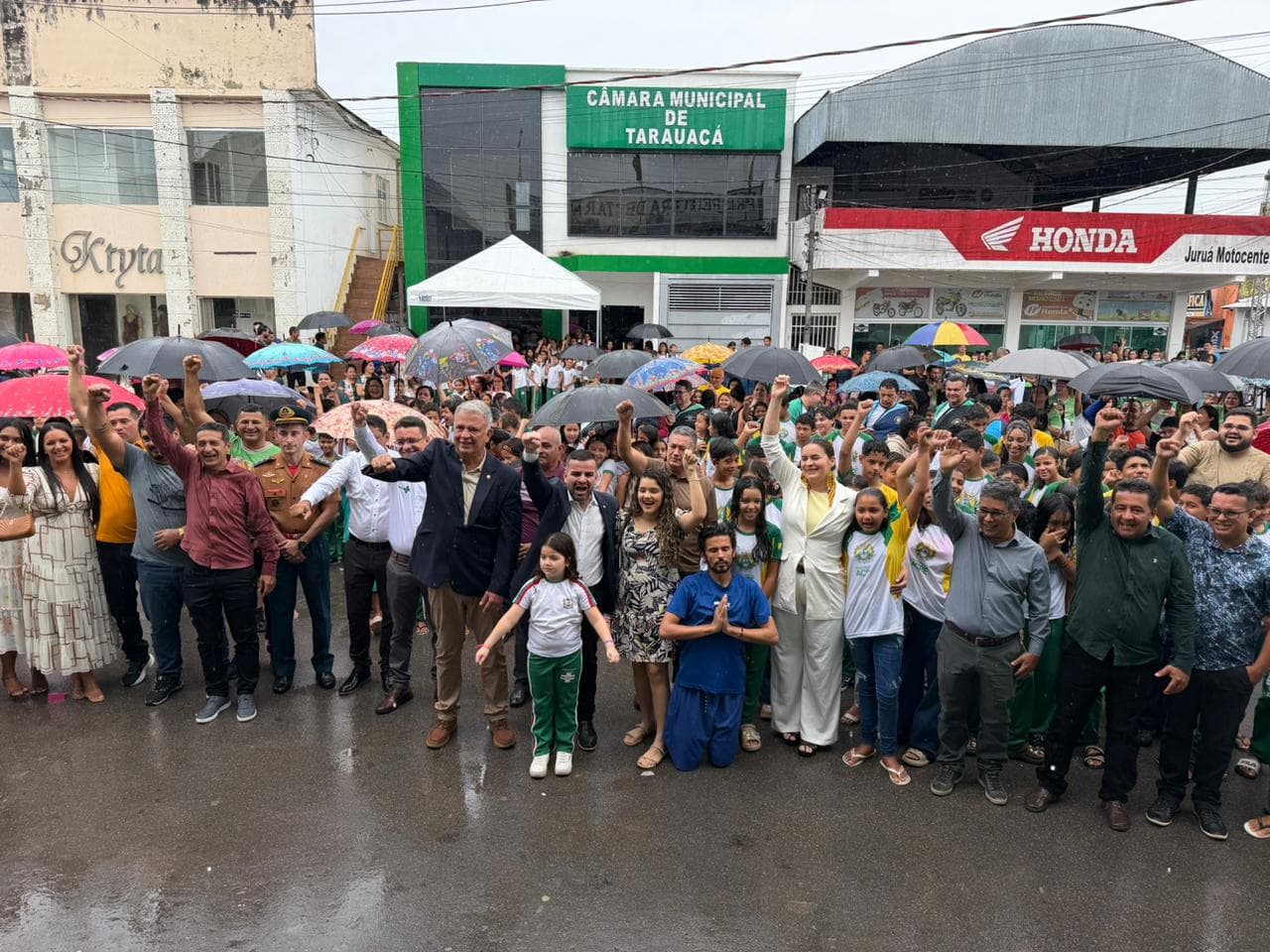 Petecão reforça atuação municipalista e destaca investimentos em Tarauacá