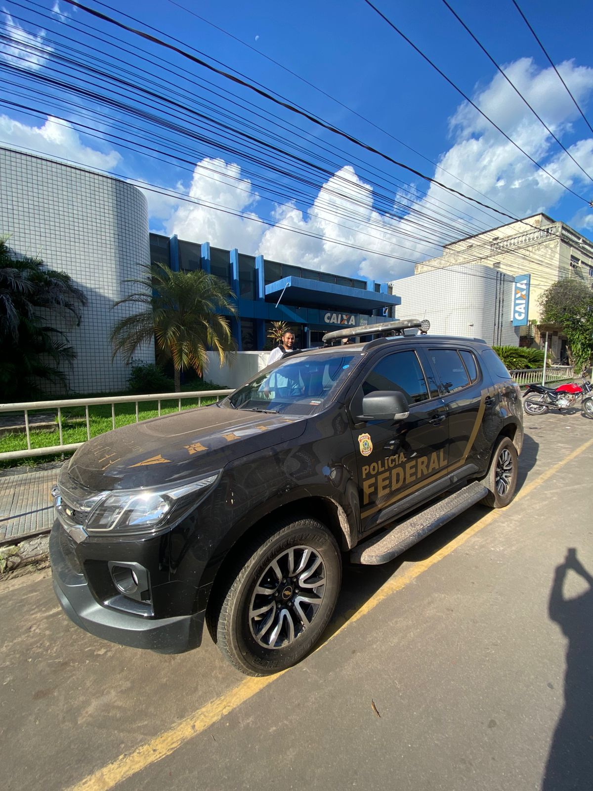 PF investiga fraudes via PIX e afasta funcionário da Caixa em Caxias