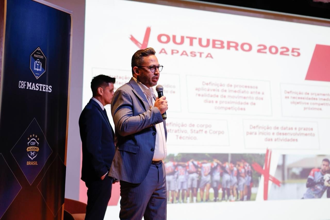 Oziel Neto conclui curso da CBF Academy e apresenta projeto de reestruturação do Baré