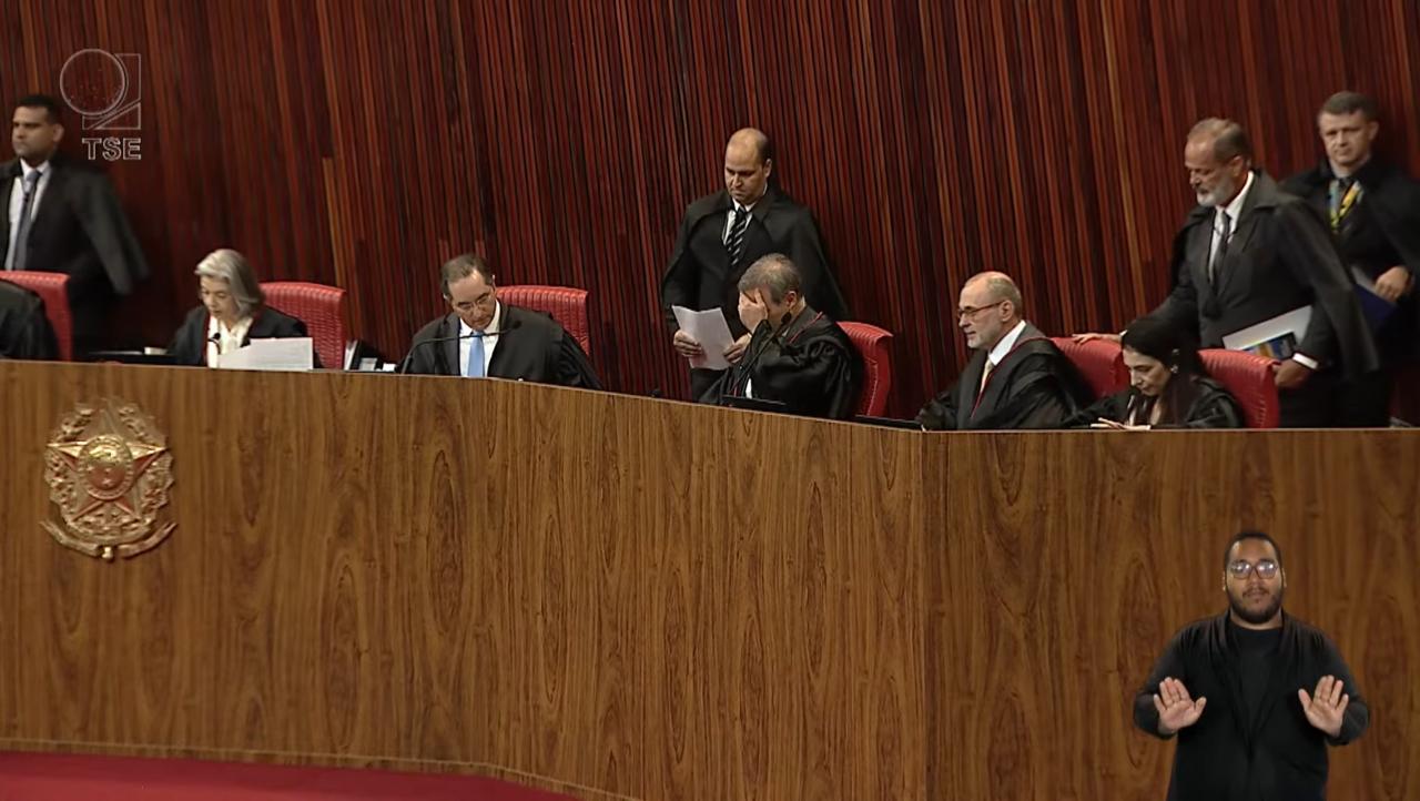 AO VIVO: Acompanhe o julgamento que pode cassar o governador de Roraima