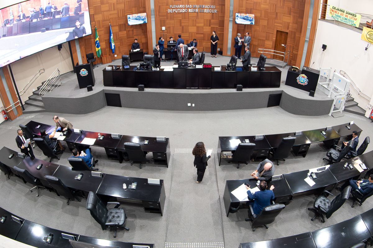 AL aprova R$ 15 milhões para reconstrução do camelódromo…