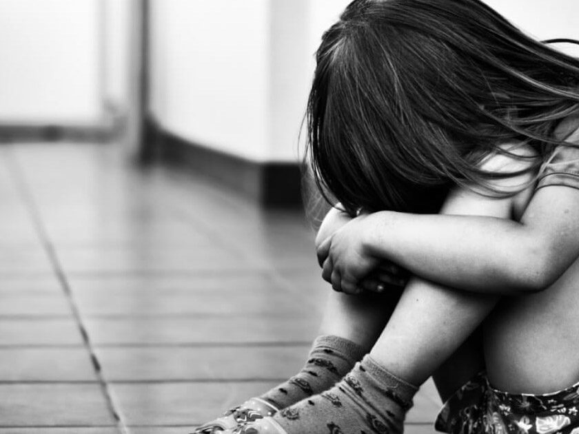 R$ 20 e litros de açaí: mulher é presa por “vender” a própria irmã de 11 anos