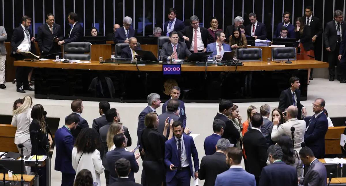 Alcolumbre convoca Congresso para votar veto ao PL da Dosimetria