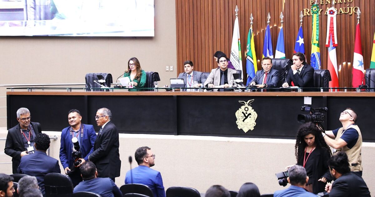 ALEAM publica edital para eleição indireta de governador e vice