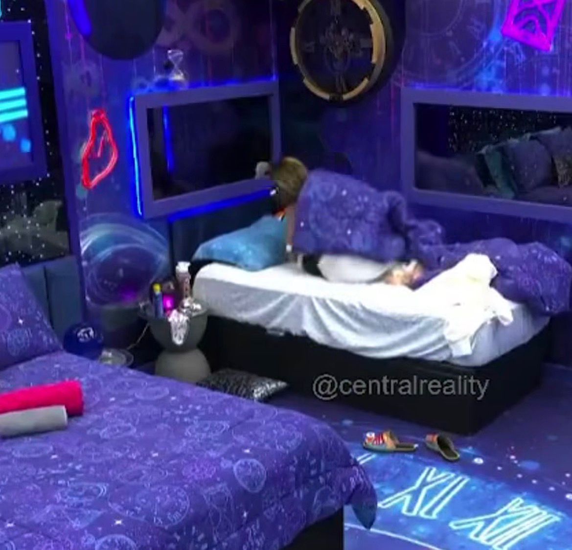Ana Paula chora e decide continuar no BBB 26 após morte do pai