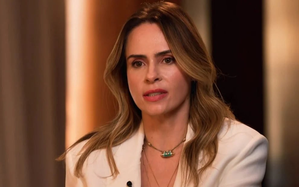 Ana Paula Renault revela por que continuou no BBB 26 após a morte do pai