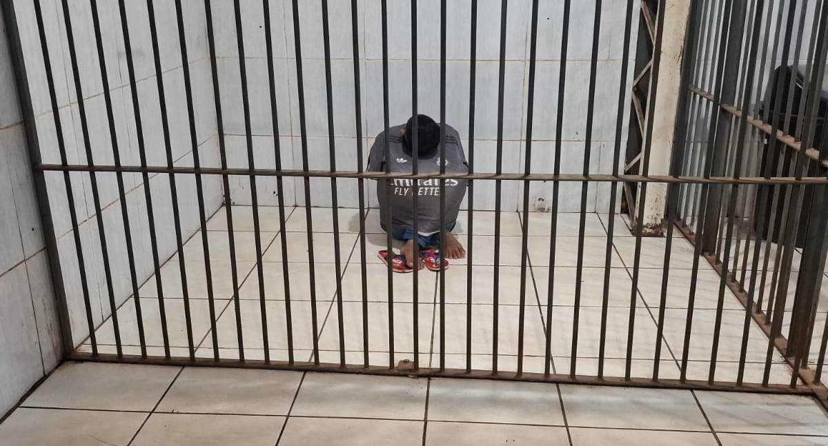 Apenado é preso após idoso mantido em cárcere pedir socorro em banco