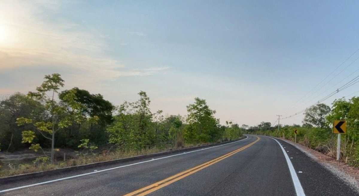 Governo de MT entrega recuperação do asfalto das MTs 451 e 370 em Poconé…