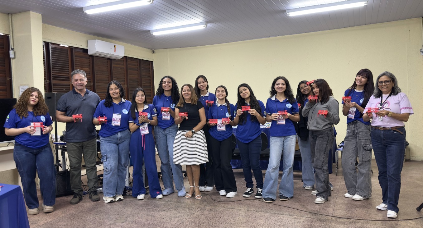 Projeto utiliza Banco Vermelho para conscientizar estudantes sobre combate ao feminicídio – Diário do Amapá