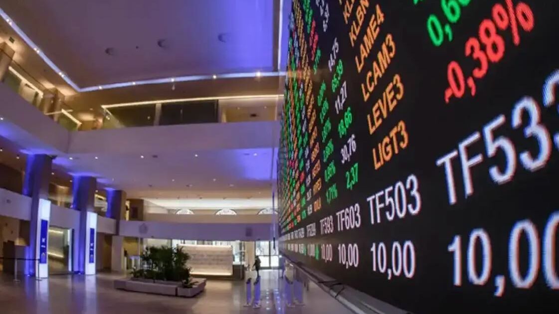 Bolsa bate 18º recorde do ano e aproxima-se dos 200 mil pontos
