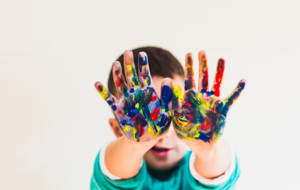 Governo do Pará lança carteira digital para pessoas com autismo e amplia acesso a direitos