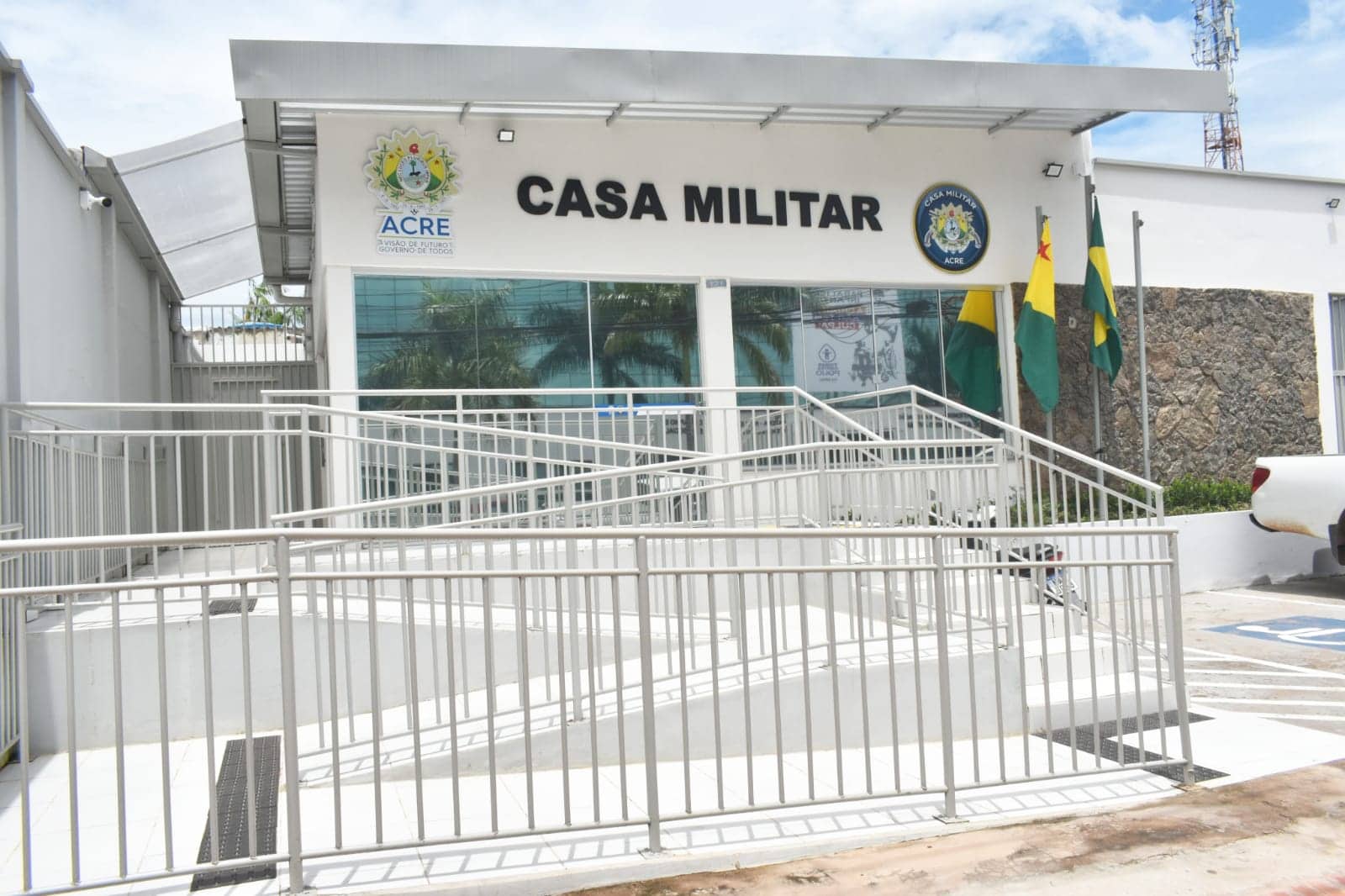 Casa Militar fecha contrato para gerir frota