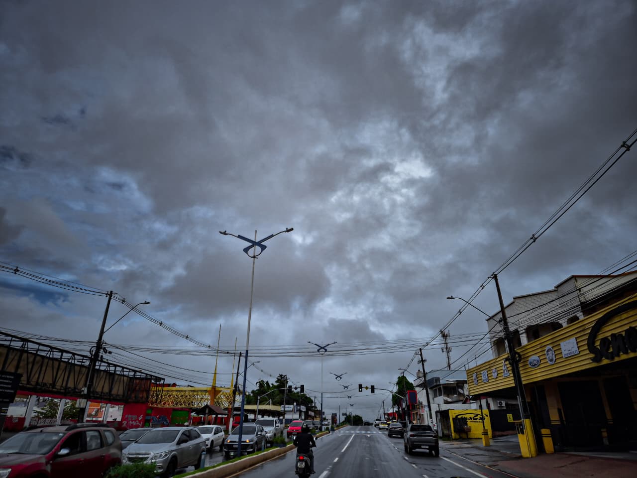 Inmet emite alerta laranja de chuvas intensas para o Acre