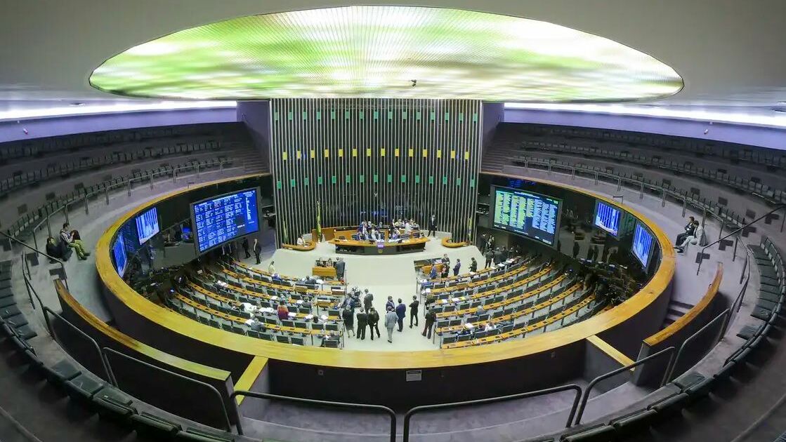 Congresso vota em 30 de abril veto de Lula a PL da Dosimetria