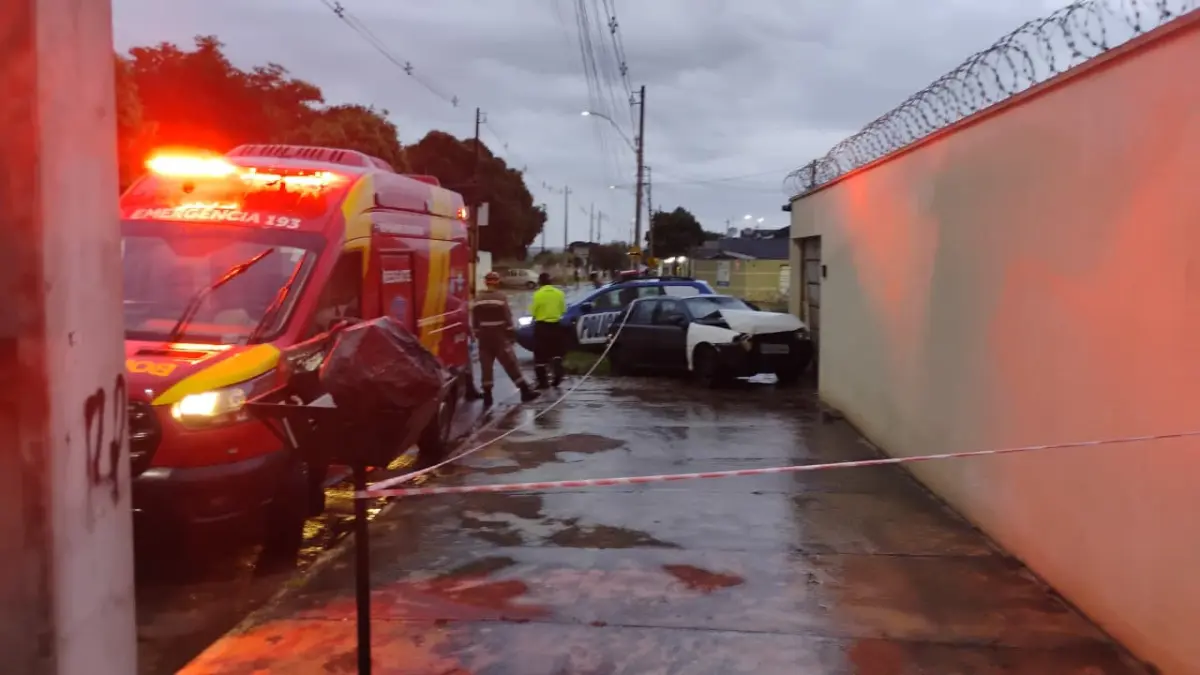 Motorista morre ao volante e atropela ciclista em senador canedo