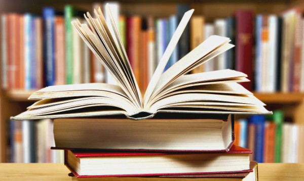 Meninas leem mais que meninos, aponta pesquisa científica