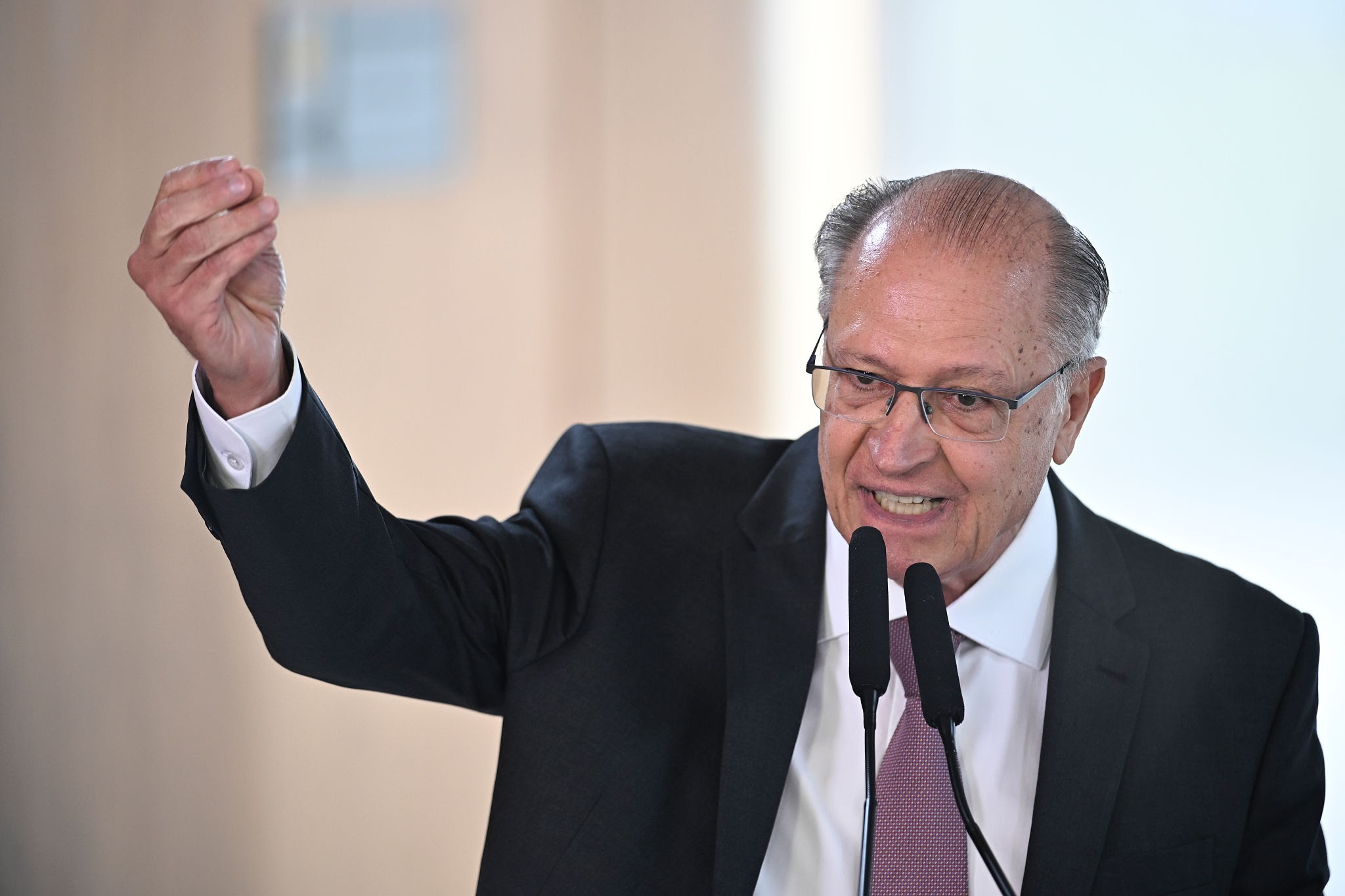 A vice, e só