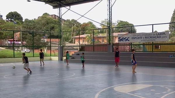 Projeto gratuito abre vagas para aulas de esportes a jovens em Manaus