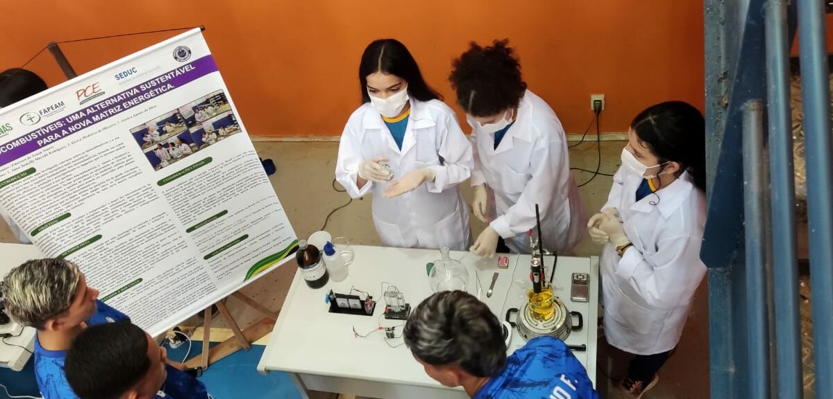 Estudantes do AM investigam biocombustíveis como opção de energia renovável