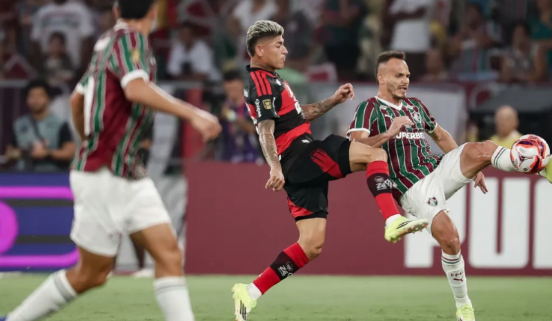 Fluminense e Flamengo fazem clássico em jogo pelo Brasileiro