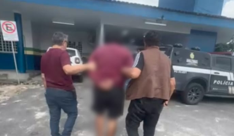 Homem agride e enforca ex com filho de 1 ano no colo e acaba preso em Manaus