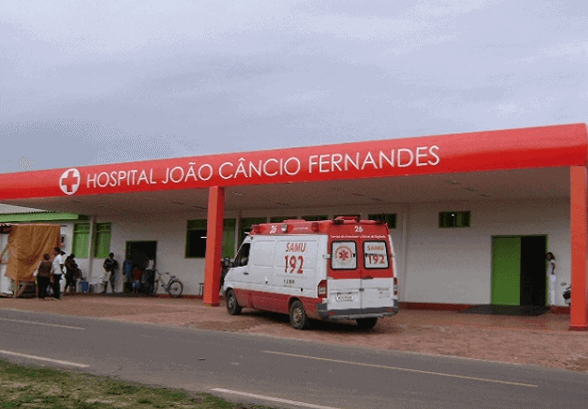 Confusão entre paciente e médico em hospital de Sena Madureira viraliza nas redes sociais