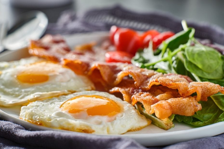 Dieta cetogênica: como funciona, quais alimentos consumir e os possíveis benefícios à saúde