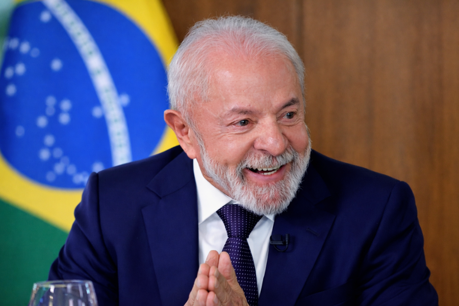 CNT mostra Lula perto de fechar a conta no 1º turno