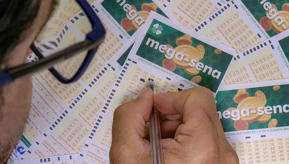 Prêmio da mega-sena acumula e vai a R$ 45 milhões