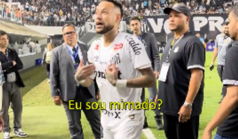 Briga de Neymar com torcedor repercute em jornais internacionais; VEJA VÍDEO
