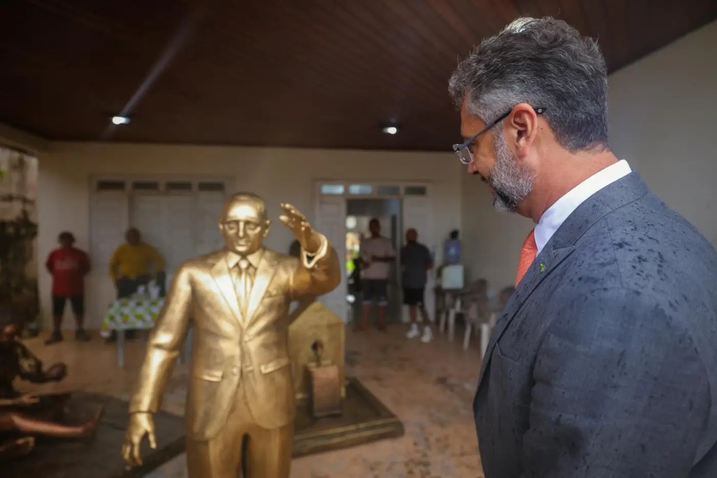 Governador Clécio conhece obras artísticas que vão marcar a história no Parque Residência – Diário do Amapá