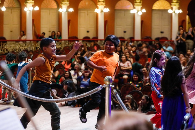 Festival de Ópera apresenta espetáculo para crianças no Teatro Amazonas