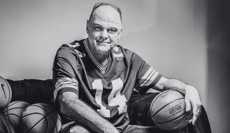 Ídolo do basquete, Oscar Schmidt, o “Mão Santa”, morre aos 68 anos