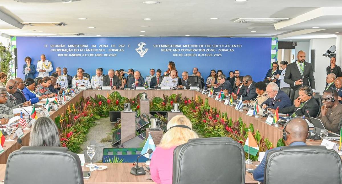 Países do Atlântico Sul assinam acordo por zona de paz e defesa ambiental